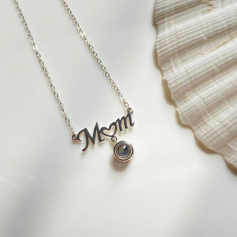 Mother's Day Gifts Customized Photos Projection Necklace To Mother Gift Jewelry For Mom Memories Pendent