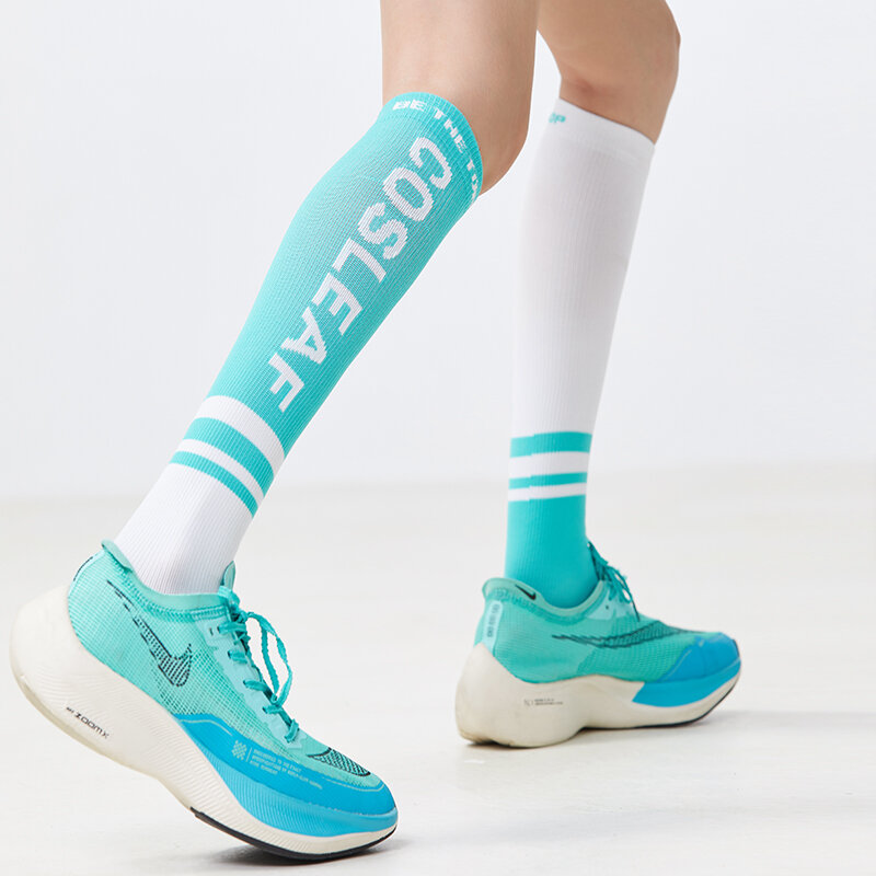 عالية الجودة تشغيل جوارب ضغط جوارب النساء الألوان المتناقضة جوارب رياضية لسباقات الماراثون الدراجات كرة القدم في الهواء الطلق