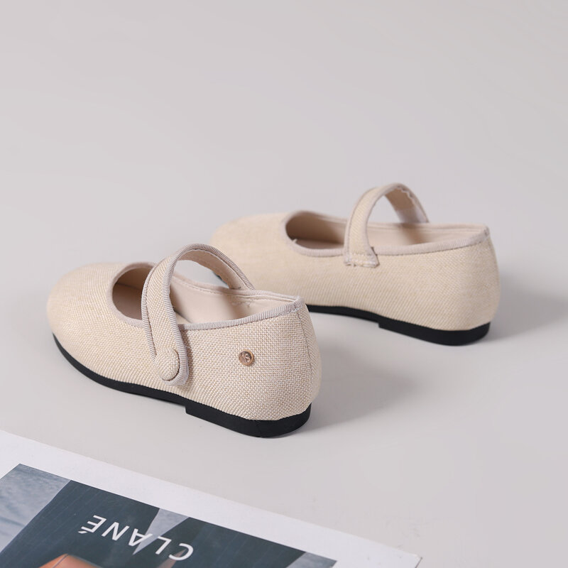 جديد 2023 أحذية أطفال ربيعية أحذية الأميرة للأطفال البنات أحذية جميلة كراميل للأطفال أحذية باليه بدون كعب أحذية أنيقة ماري جين