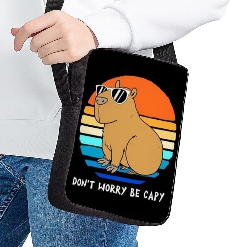 حقيبة أطفال من Jackherelook بتصميم كلاسيكي غير رسمي حقيبة كتف قابلة للتعديل حقيبة مدرسية من الرسوم المتحركة Capybara للأطفال حقيبة غداء