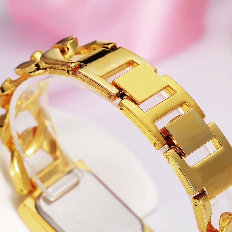 ساعات يد نسائية مربعة أنيقة وفاخرة لعام 2022 بحزام من خليط معدني ذهبي ساعات معصم كوارتز نسائية ذات طابع روماني