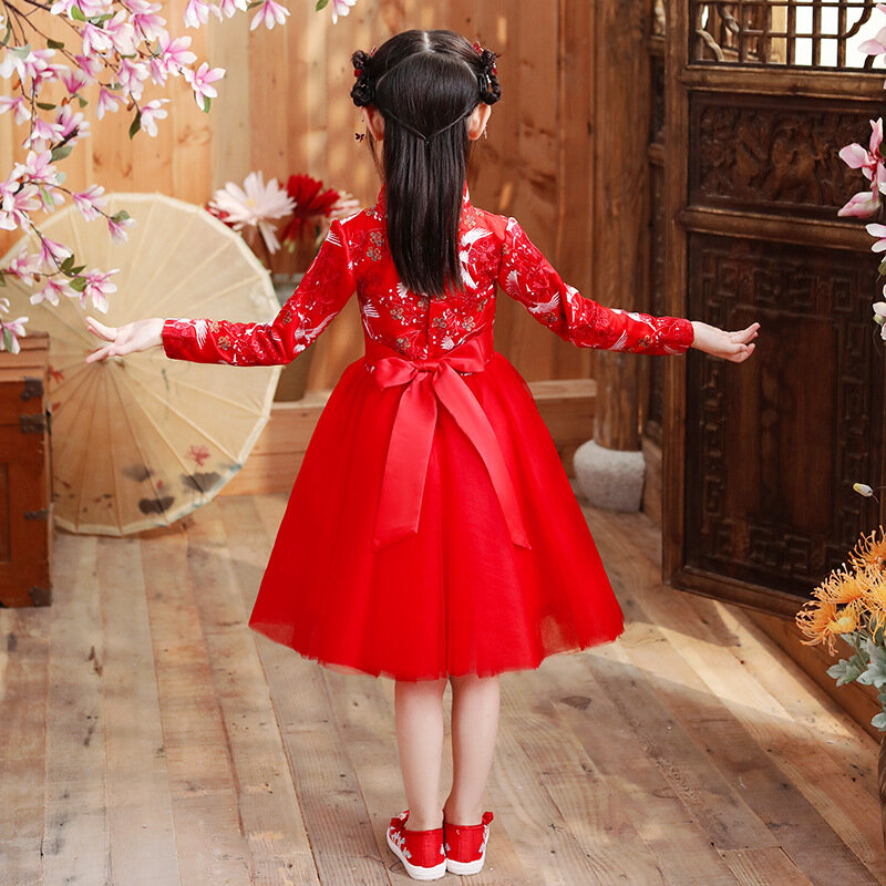 فتاة جديدة النمط الصيني التقليدي الرجعية فستان أحمر التطريز الجنية رقيق زي طفل حفلة مساء أداء الأميرة Hanfu