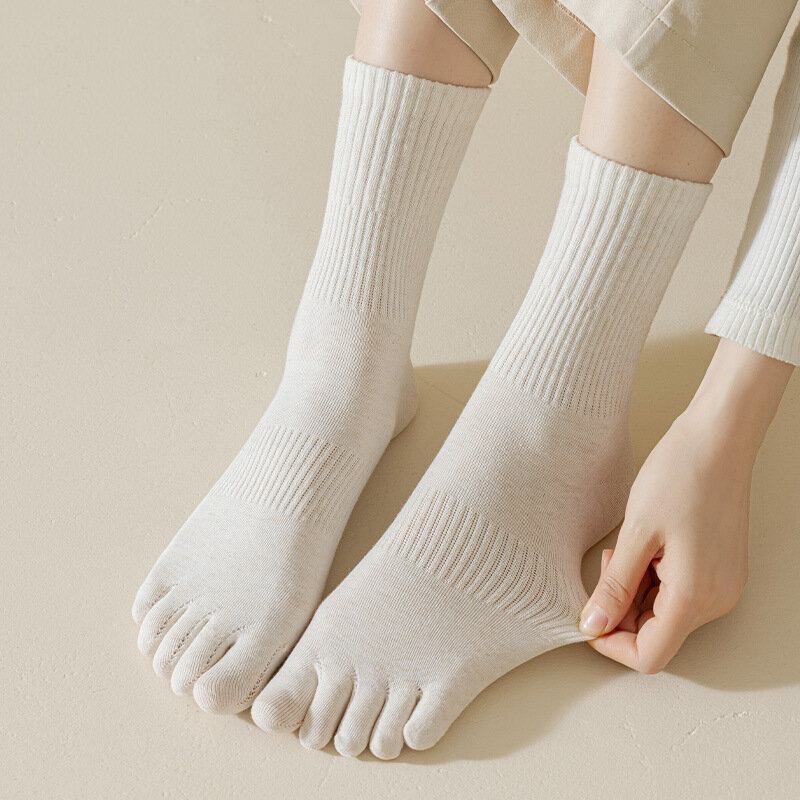 خمسة أصابع الجوارب الرياضية للنساء ، أحادية اللون ، القطن ، هاراجاكو اصبع القدم ، انقسام اصبع القدم ، كاواي ، السيدات ، الربيع ، الخريف ، النمط الياباني