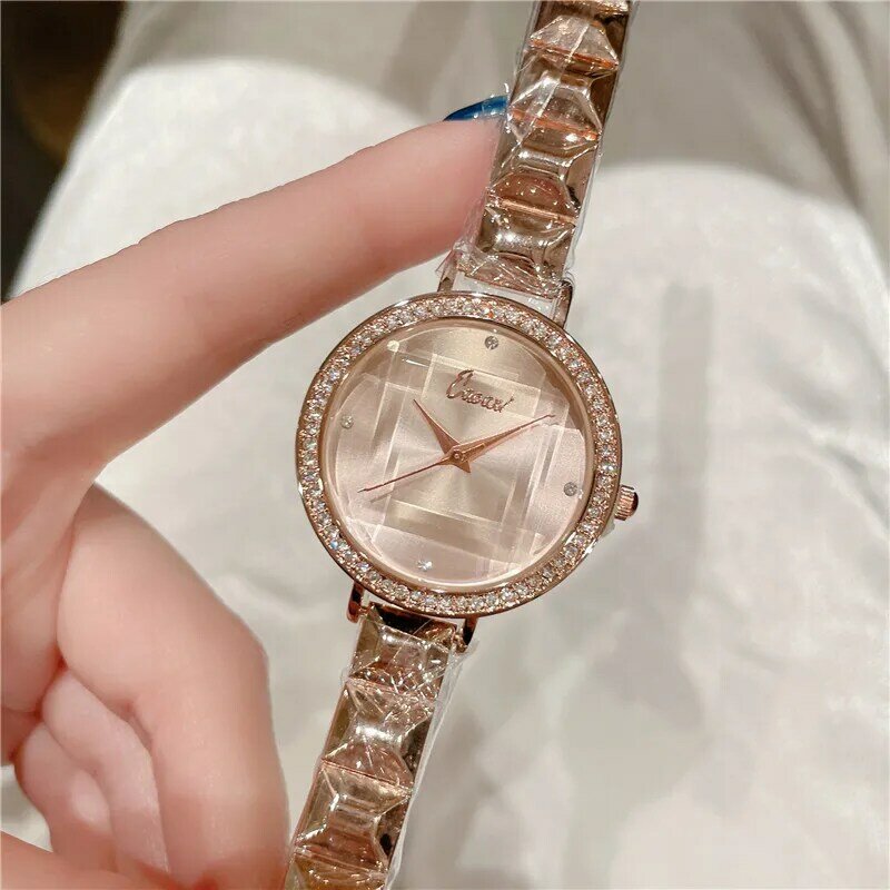 العلامة التجارية الجديدة الفاخرة كريستال المرأة ساعات يد فستان ساعات ساعة السيدات موضة عادية ساعات يد كوارتز Reloj Mujer