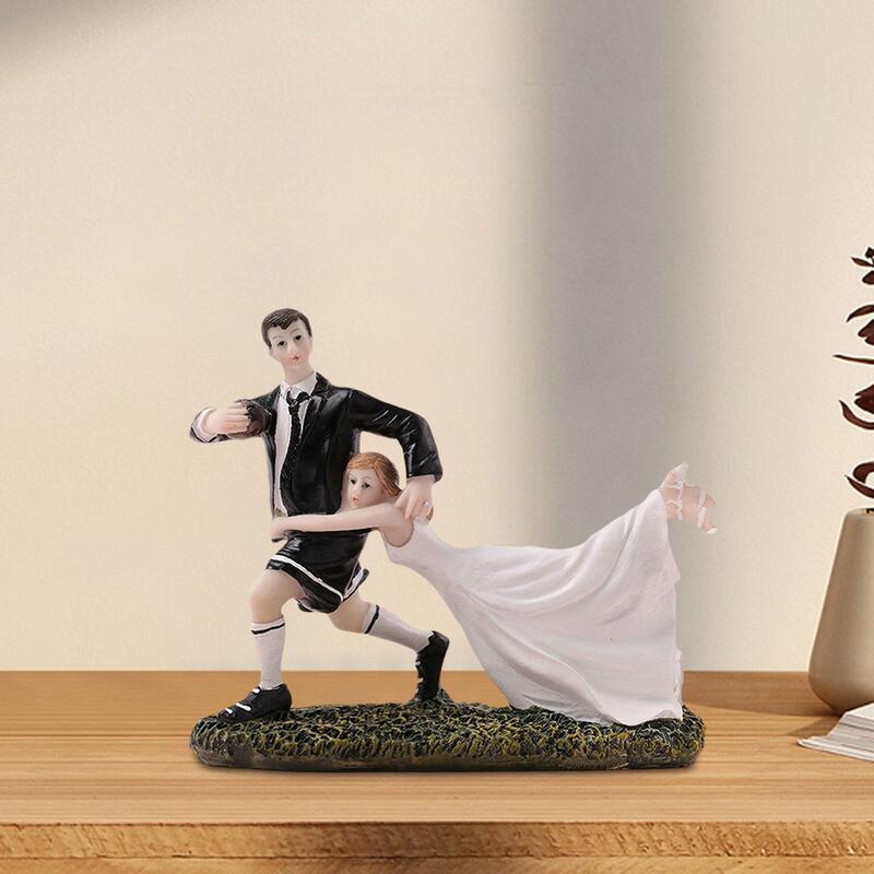 المحمولة مضحك زوجين تمثال لاستحمام الزفاف ، كعكة الزفاف توبر ، العروس والعريس لكرة القدم تمثال ، زخرفة فريدة من نوعها ، سطح المكتب