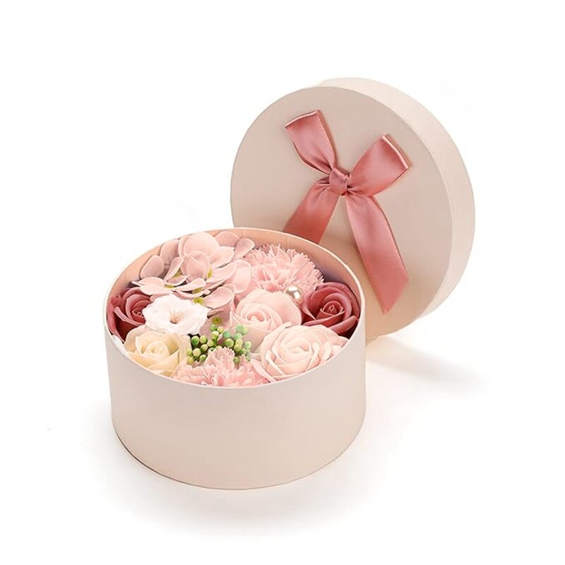 زهرة صابون في صندوق دائري صغير ، قرنفل ، هدية لعيد الحب ، عيد الأم ، هدية