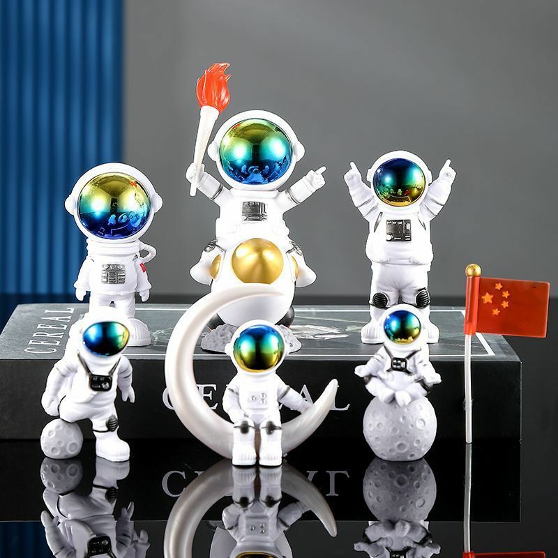نموذج رائد الفضاء لعبة اليد ، زخرفة السيارة ، دمية المنزل ، هدية عيد الأطفال ، زخرفة الأسرة ، صغيرة ، جديدة