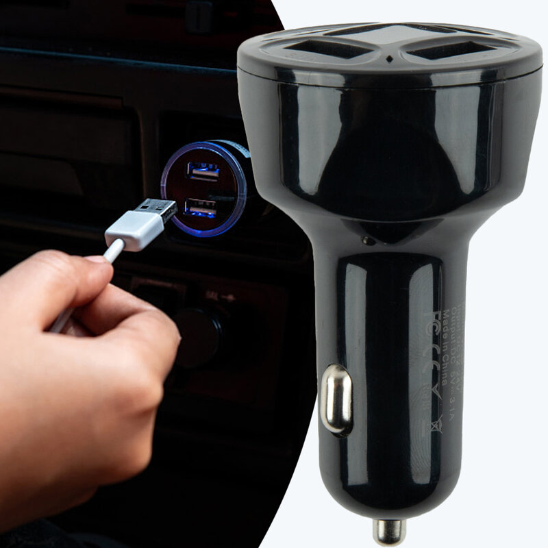 شاحن سيارة USB مع 4 منافذ وشاشة LED ، مدمج ومحمول ، شحن سريع والتوافق