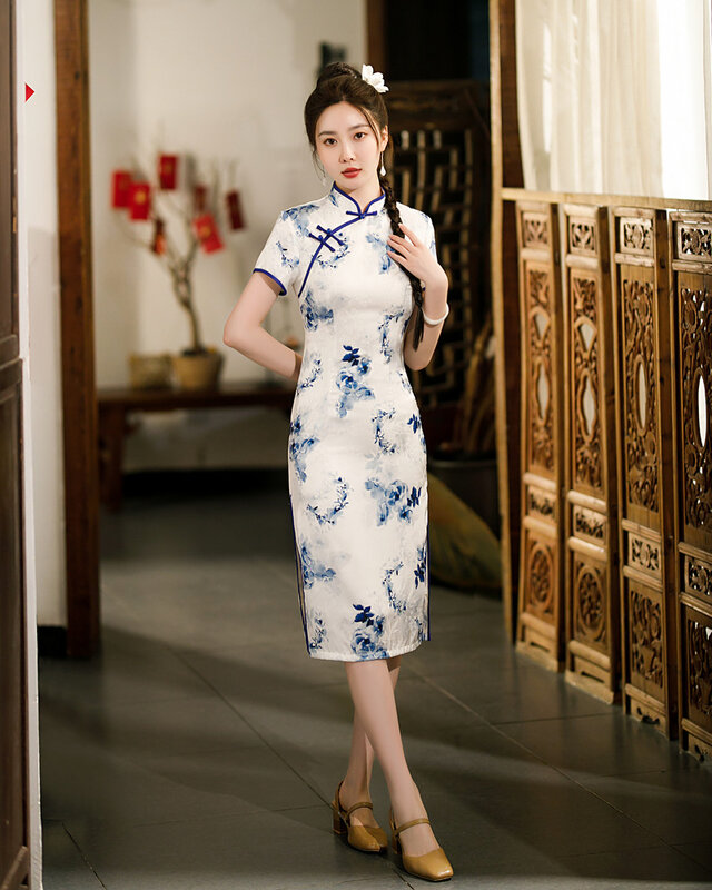 النمط الصيني التقليدي تحسين شيونغسام عالية انقسام فستان عتيق المرأة الأزهار طباعة ضئيلة تشيباو
