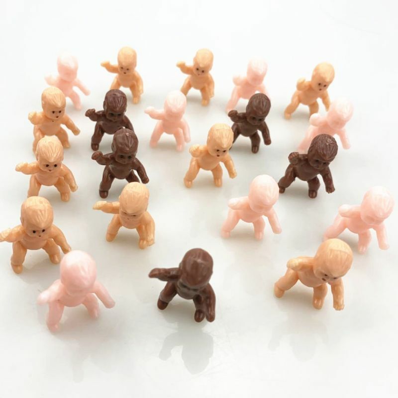 60 قطعة طفل صغير لتماثيل الدمية دمية مصغرة ملحق آيس كيوب لعبة لبيت الدمية للعب منزل استحمام الطفل