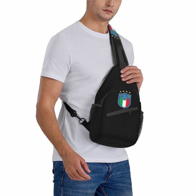 حقيبة كروسبودي الصدر للرجال ، هدية كرة القدم الإيطالية باردة ، حقيبة الكتف للسفر ، ركوب الدراجات الرافعة ، Figc