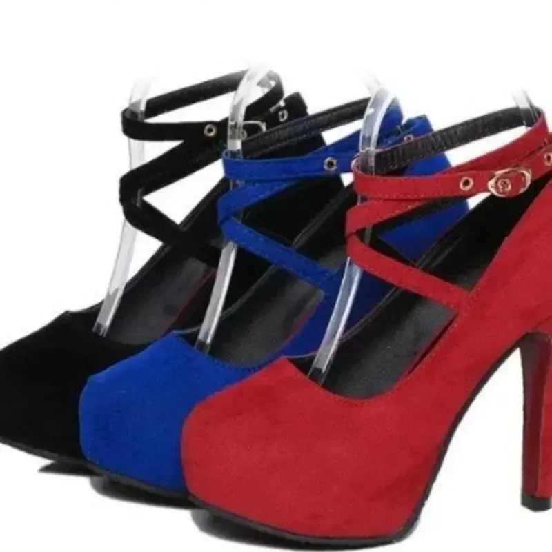 حذاء كلاسيكي بمقدمة مستديرة للنساء ، حذاء متعدد الاستخدامات ، خنجر عالي للغاية ، حزام بإبزيم ، أحادي اللون ، موضة الربيع والخريف ،