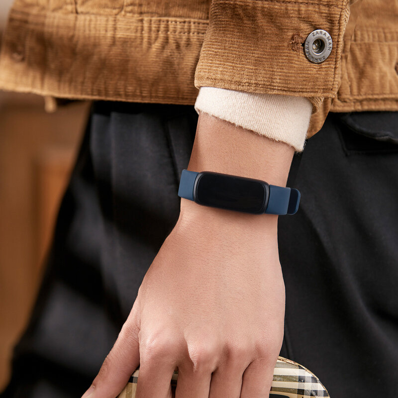 حزام سيليكون لينة ل Fitbit كويست 3 حزام الساعات ، معصمه قابل للتعديل ، استبدال سوار الرياضة
