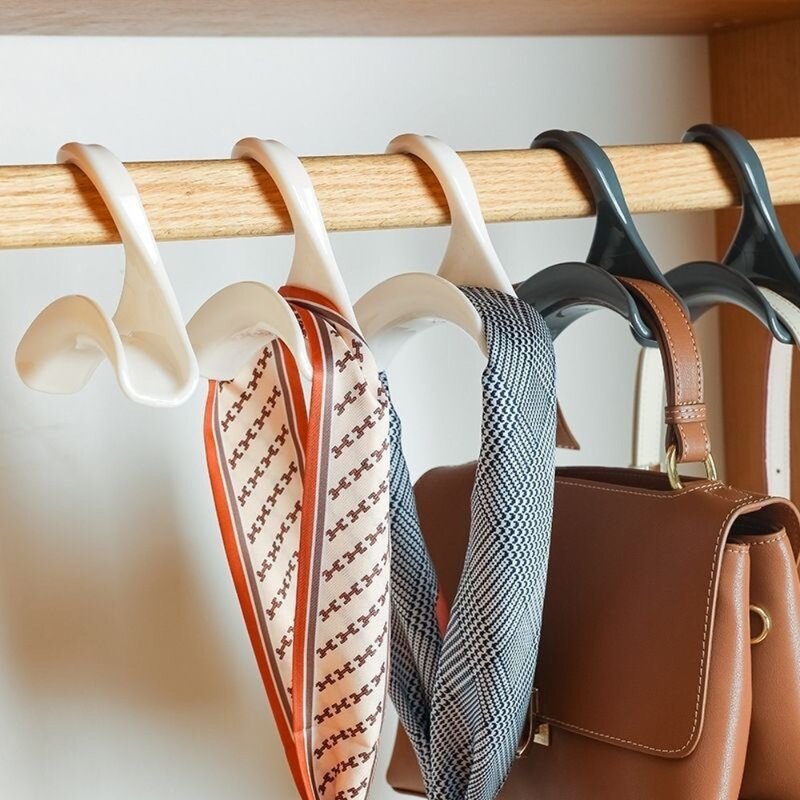 خطاف حقيبة متعدد الأغراض قابل لإعادة الاستخدام ، وشاح وربطة عنق مقوسة ، أداة تخزين وتنظيم خزانة الملابس ، حقيبة يد منزلية