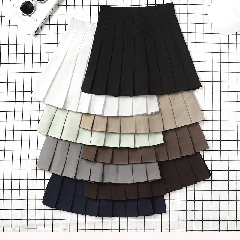 تنورة نسائية عالية الخصر بنمط كوري تنورة مطوية صغيرة زي مدرسي للسيدات لون بني وأسود Harajuku ملابس صيفية 2022