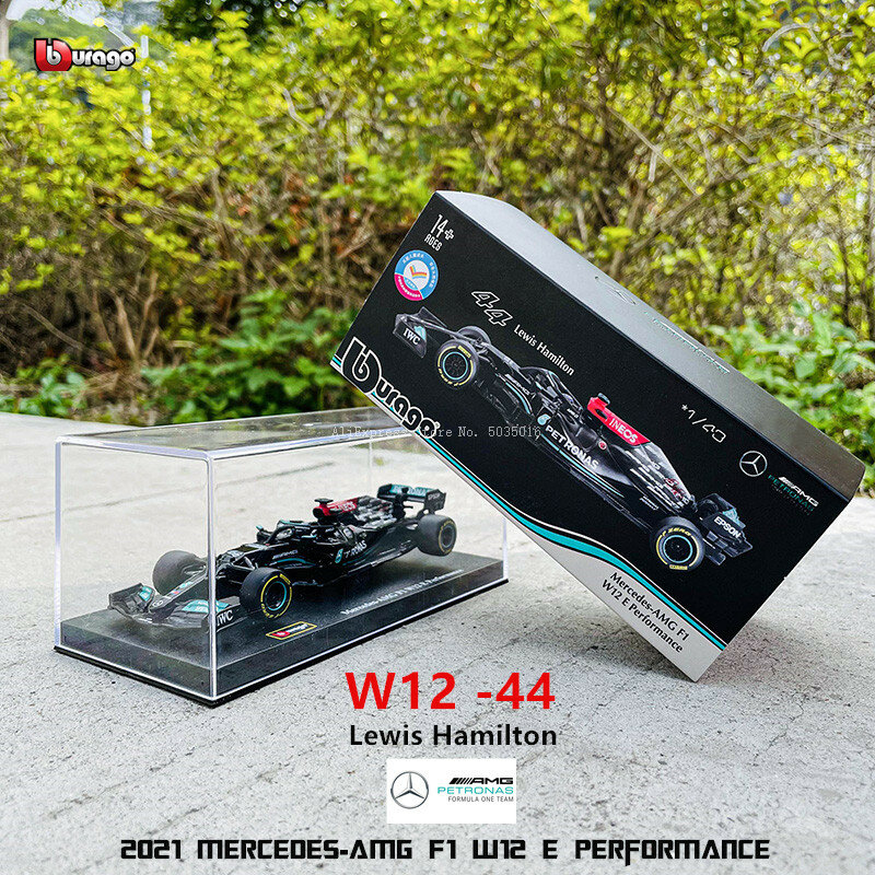 Bburago 1:43 2021 F1 مرسيدس AMG W12 E أداء سباق نموذج محاكاة سيارة نموذج سبيكة سيارة لعبة جمع هدية