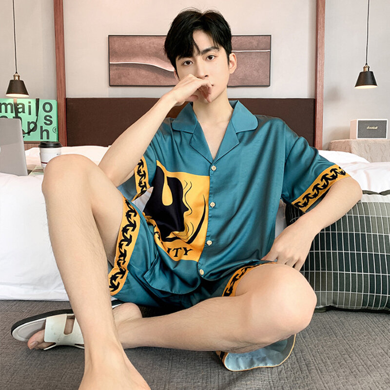 ملابس نوم رجالية عصرية كورية من الحرير طقم بيجامات صيفي قصير ملابس نوم رجالي كارديجان ملابس منزلية مقاس كبير 3XL Homme