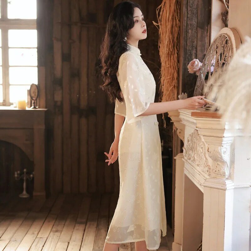Cheongsam 2023 المرأة الجديدة الربيع والصيف التحسين اليومي الفتيات الصغيرات مقلوب فستان طويل الأكمام أودري ضئيلة فستان العشاء