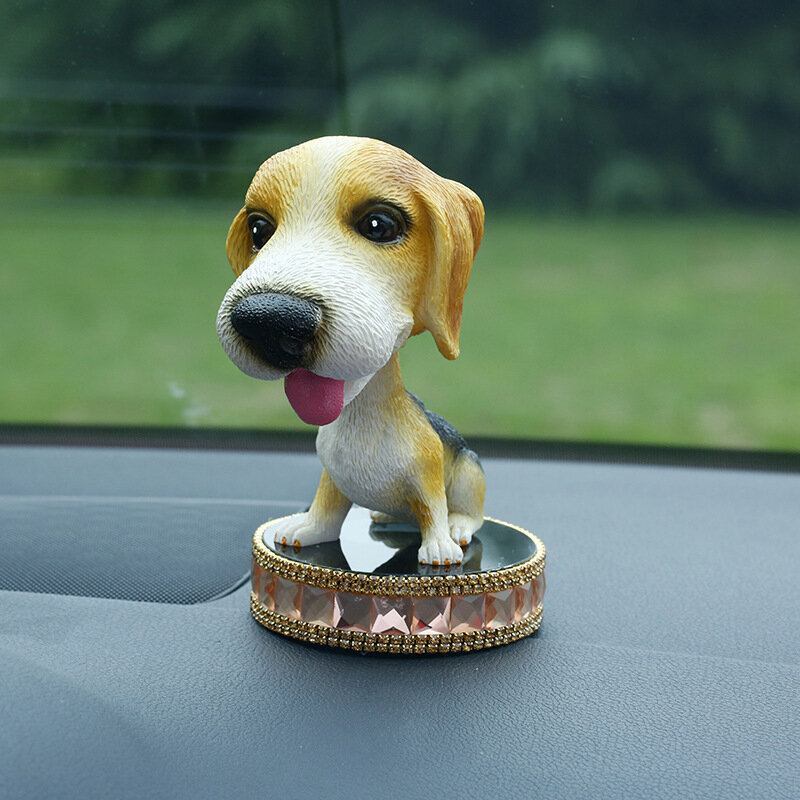 سيارة الربيع هزة رئيس الكلب حلية العطور مقعد جميل الإبداعية عروسة كارتون سيارة حلية