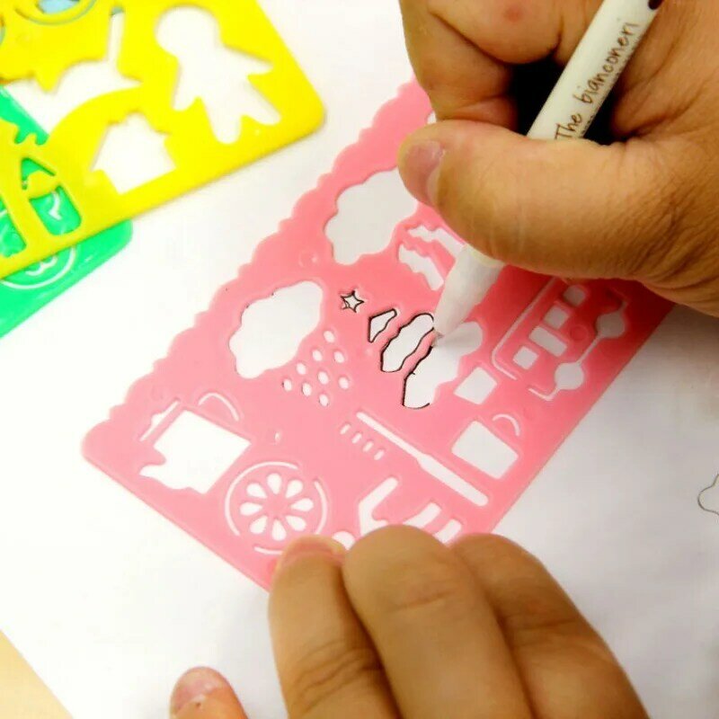 4 قطعة مجموعة الملونة الأطفال لينة البلاستيك حاكم الرسم مجلس مخرمة نمط قالب الإبداعية طالب القرطاسية هدية حفلة