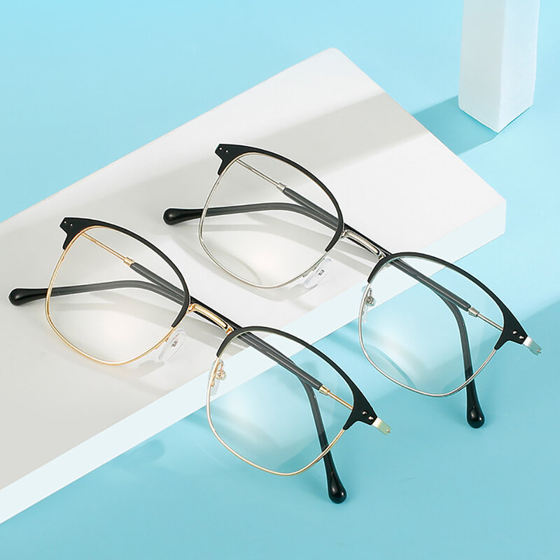 نظارات واقية من الضوء الأزرق بالضوء المعدني ، نظارات رجالية مربعة اللون قابلة للتغيير UV400 الحرباء ، نظارات واقية للنساء ، نظارات شمسية مضادة للمرشح
