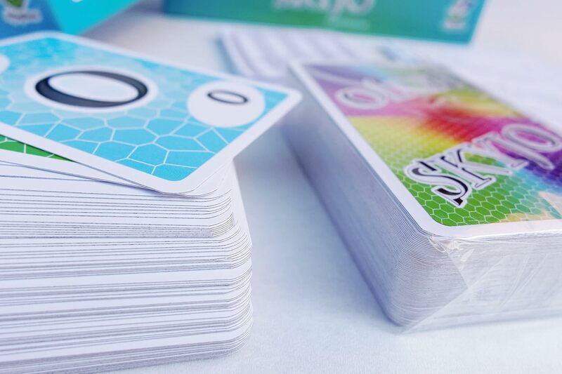 Skyjo-لعبة بطاقة ترفيهية للأطفال والكبار ، لعبة مثيرة