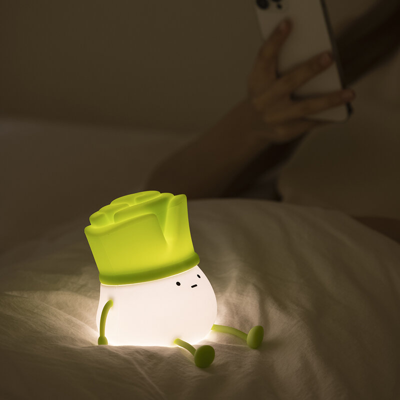 مصابيح ليلية LED صغيرة قابلة لإعادة الشحن USB لغرفة الأطفال ، مستشعر لمس ذكي لطيف ، مصباح سيليكون للأطفال ، صغير ، الأكثر مبيعاً