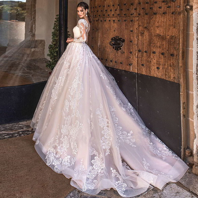 Ramanda فستان زفاف رائع مزين بالدانتيل بأكمام طويلة وأزرار العروس وهمي الظهر ذيل محكمة فستان الزفاف