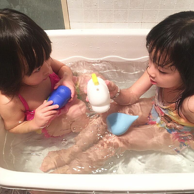 ألعاب حمام بالرش بالماء على شكل سحب للأطفال ، أداة لعب عائمة ، ألعاب مائية للأطفال