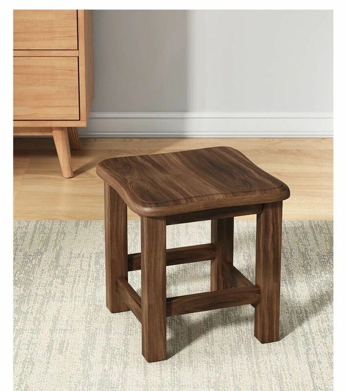 مقعد صغير من الخشب الصلب منخفض ، مقعد منزلي ، غرفة معيشة ، طاولة قهوة ، عتبة باب مربعة ، كرسي متغير الأحذية ، كرسي