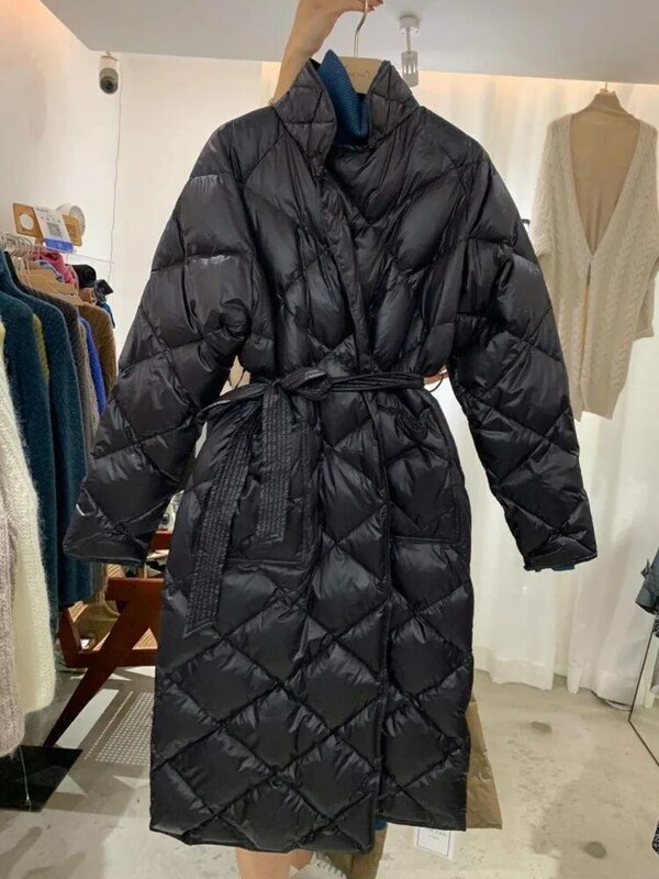 2022 الشتاء المرأة الأسود معطف طويل القطن مبطن سترة الكورية عادية فضفاض الشارع نمط حزام سترة معطف المعتاد النساء