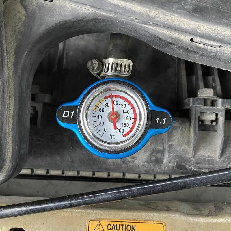 غطاء ضغط لخزان مياه التبريد في السيارة