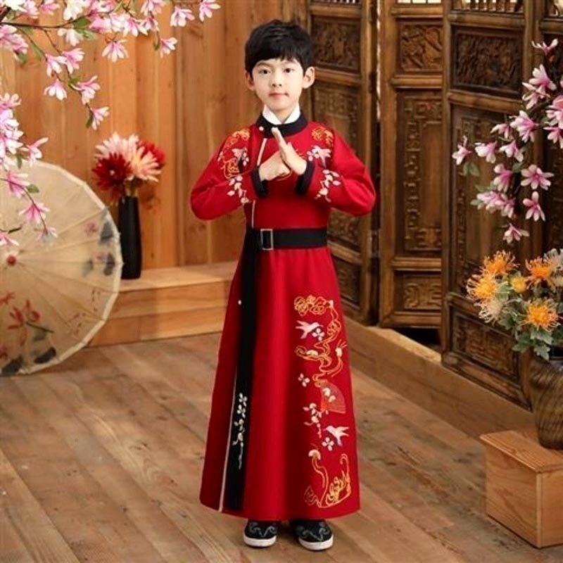 ملابس تانغ تقليدية على الطراز الصيني ، أداء العام الجديد ، هانفو ، معدل ، صبي ، قديم ، خريف ، شتاء