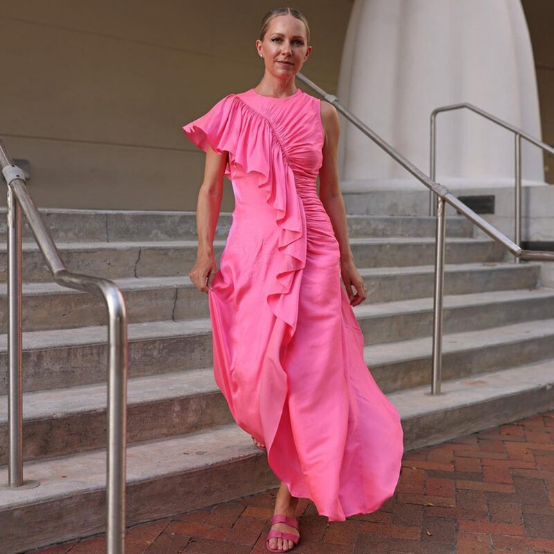 فستان ساتان جميل وردي للنساء ، قلادة مستديرة ، بلا أكمام ، وردي فاتح ، مستقيم ، مخصص ، شحن مجاني