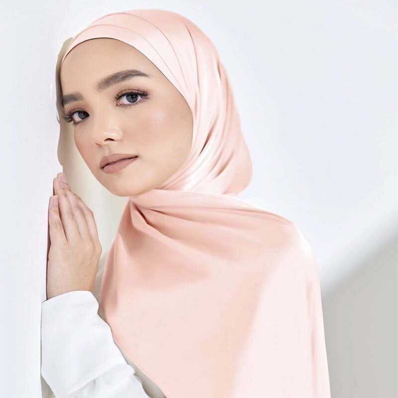 الحرير الحرير الحجاب وشاح للنساء ، الحجاب الفاخرة ، شالات الإناث ، الأوشحة الإسلامية للسيدات ، أحادية اللون