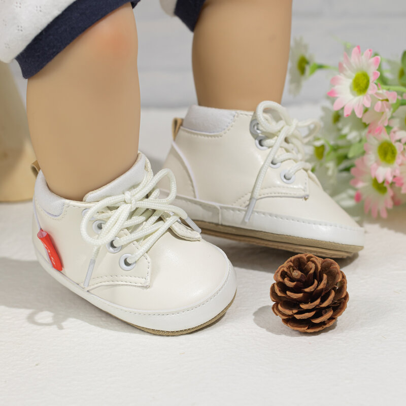 2023 الكلاسيكية الوليد الطفل أحذية ريترو جلدية بوي فتاة أحذية عادية كومفور المطاط وحيد المضادة للانزلاق الأولى مشوا الأحذية الرياضية