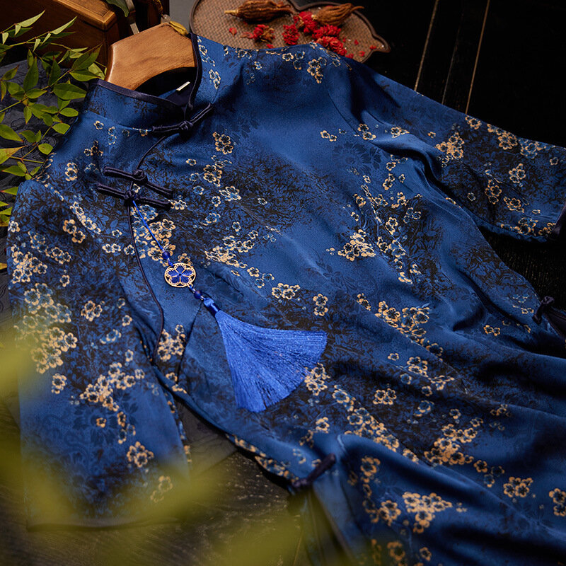 فستان ياداي الصيني المثير سبع نقاط كم للنساء مطبوع عليه زهور من الساتان اليوسفي كيباو الشرقية شيونغسام