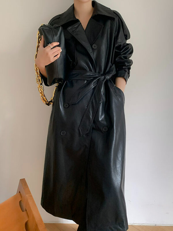 معطف طويل من الجلد الصناعي للخريف للنساء أسود مزدوج الصدر موضة كورية سترة موتو ملابس خارجية نسائية خارجية أنيقة