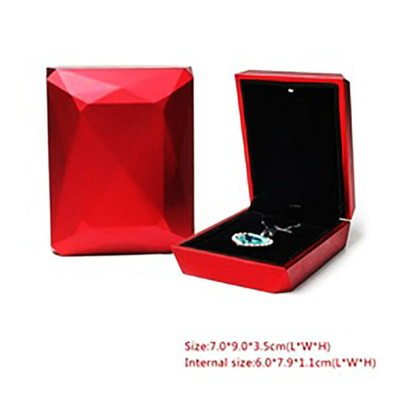 صندوق مجوهرات مربع الطلاء المطاط ، ضوء LED ، صندوق خاتم فاخر للاقتراح ، المشاركة ، منظم هدايا الزفاف ، وتجارة الجملة