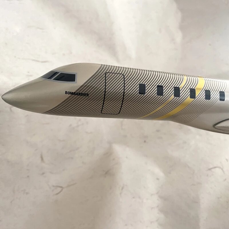 نموذج 1:72 مقياس Bombardier العالمي 7500 دييكاست الراتنج محاكاة الطائرات الديكور هدية عرض مجموعة للأطفال الكبار