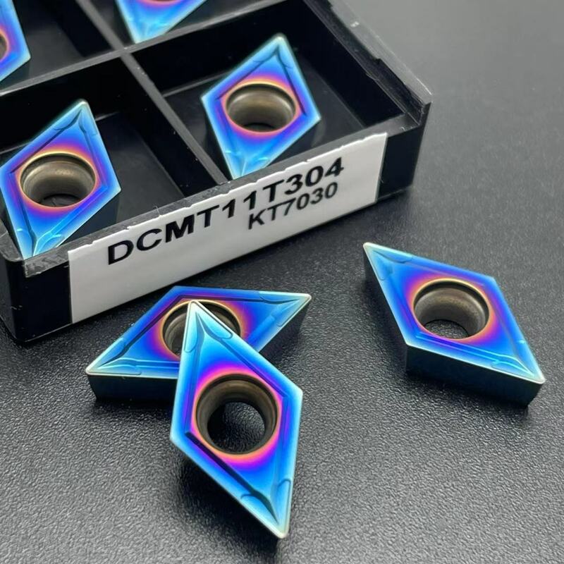 DCMT11T304 DCMT11T308 الفولاذ المقاوم للصدأ HRC55 نانو الأزرق كربيد أداة DCMT 11T304 صلابة عالية أداة التصنيع باستخدام الحاسب الآلي
