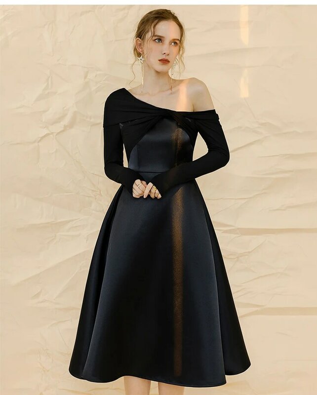 حفلة عيد ميلاد فستان أسود صغير سيدة مزاجه تصميم الشعور المتخصصة منتصف طول طوق مائل خارج على الكتف بأكمام طويلة