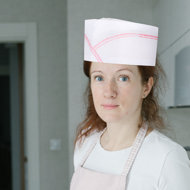 طباخ أبيض بسيط موحد ، قبعات يمكن التخلص منها ، في الوقت المحدد ، أعمال المطاعم ، 40 *