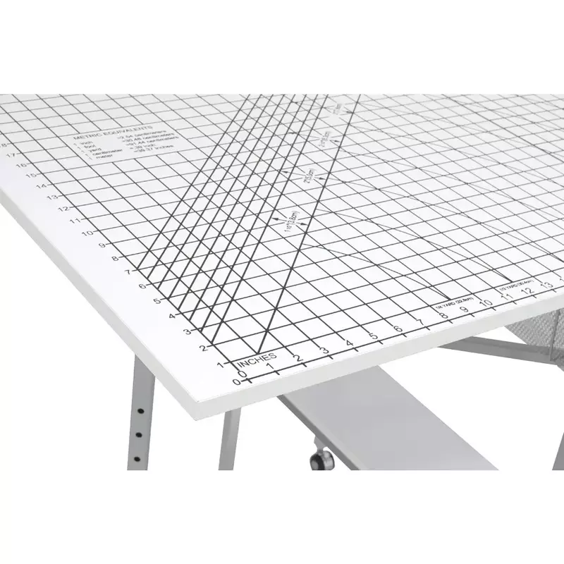 هواية قابلة للطي وطاولة شبكية للقطع ، خياطة جاهزة ، فنون بيضاء وحرفية ، قمة شبكية وفضية ، عرض مطوي