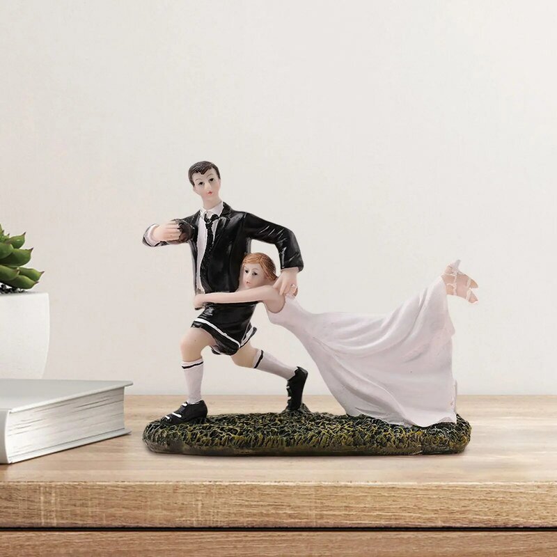 المحمولة مضحك زوجين تمثال لاستحمام الزفاف ، كعكة الزفاف توبر ، العروس والعريس لكرة القدم تمثال ، زخرفة فريدة من نوعها ، سطح المكتب