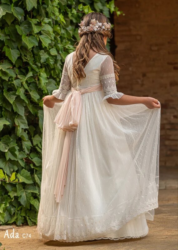 FATAPAESE فستان بالتواصل نصف كم مع تنورة البخار طويلة العنق مستديرة أنيقة نمط الرجعية التطريز القوس Minibride