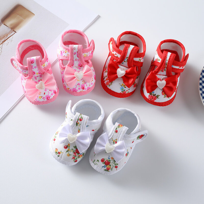 حذاء فيرست مشوا دانتيل بالورود للأطفال حديثي الولادة ، حذاء برنسيس مسطح للأطفال الصغار والأولاد والبنات ، ناعم من Prewalkers