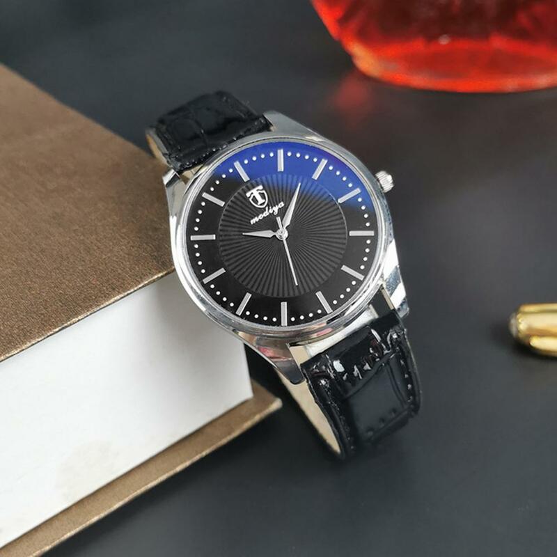 ساعة كوارتز كلاسيكية للرجال ، حزام جلد صناعي قابل للتعديل ، دقة عالية ، أنيقة ، تنقل للعمل