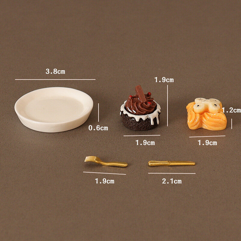 بيت دمية مصغر مع طبق وشوكة ، محاكاة للكعك ، نموذج حلوى ، ألعاب للزينة الصغيرة ، إكسسوارات بيت الدمية