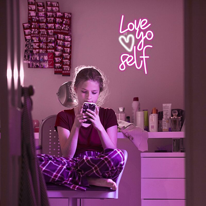 Love yo Self علامة نيون LED ديكور غرفة جدارية ، مصباح فني بحروف USB لحفل الزفاف ، المنزل ، البار ، غرفة النوم ، هدية عيد الميلاد ، ديكور الشعار